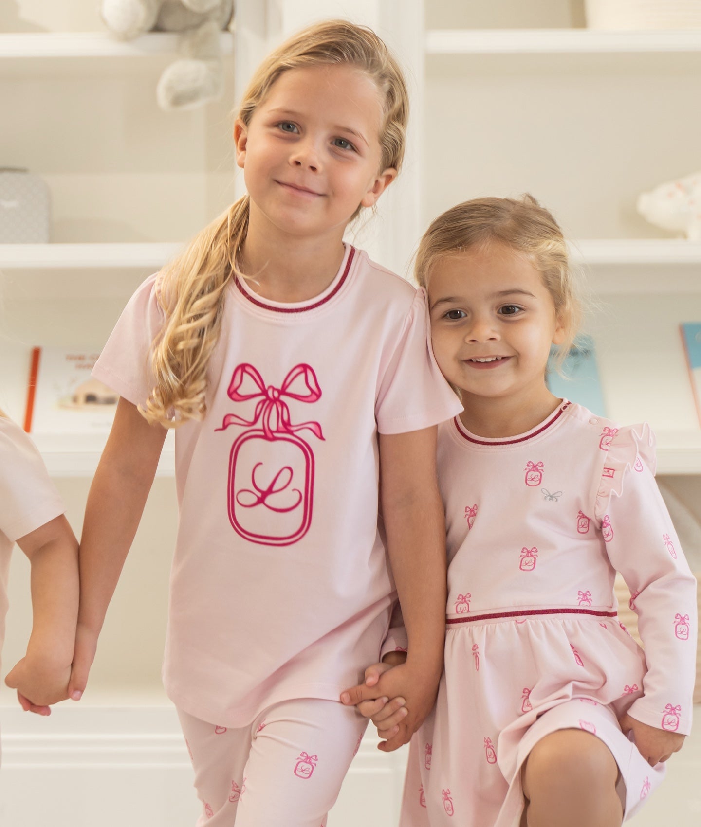 Bow Wreath Ellie T-shirt