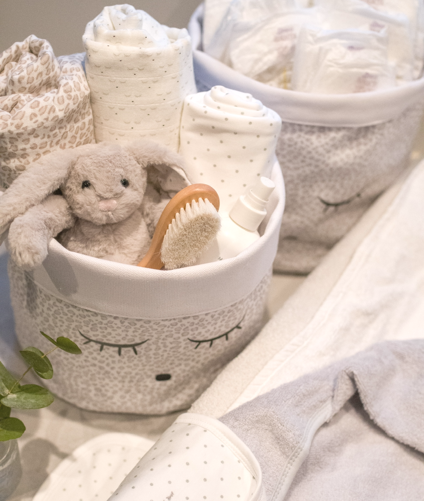 Baby Leo Canvas Basket