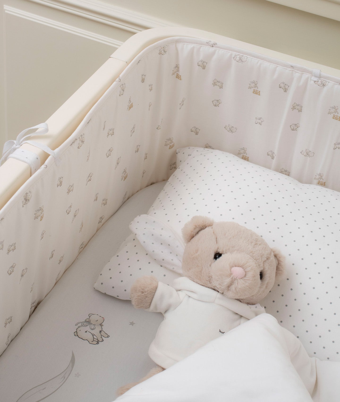 Counting Sheep Crib Bumper