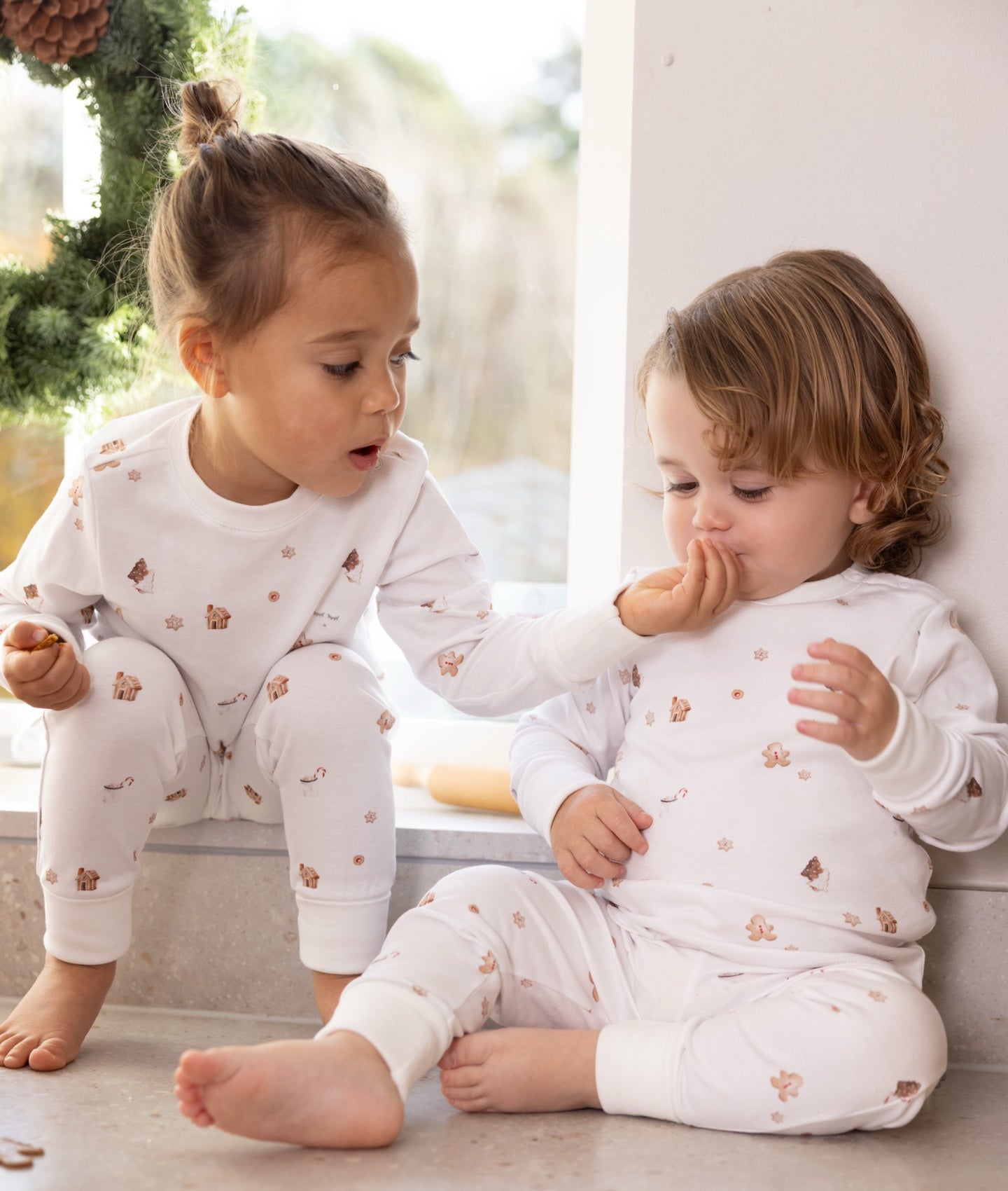 Little Gingerbreads 2 Piece Set