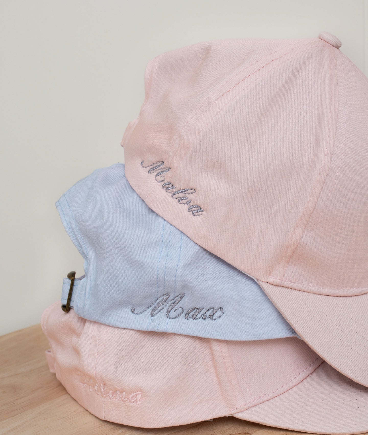 Livly Cap