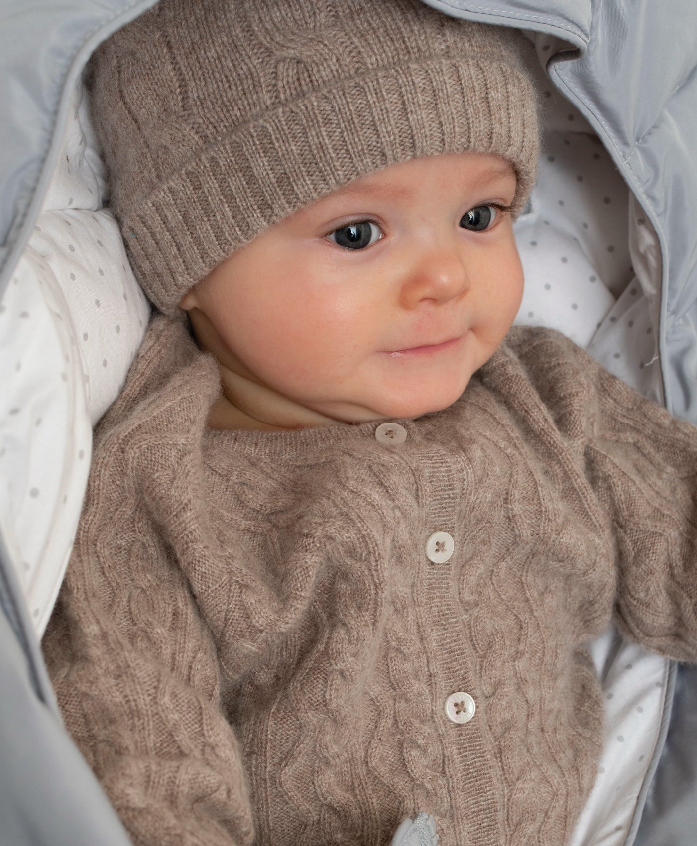 Cashmere Cable Knit Set