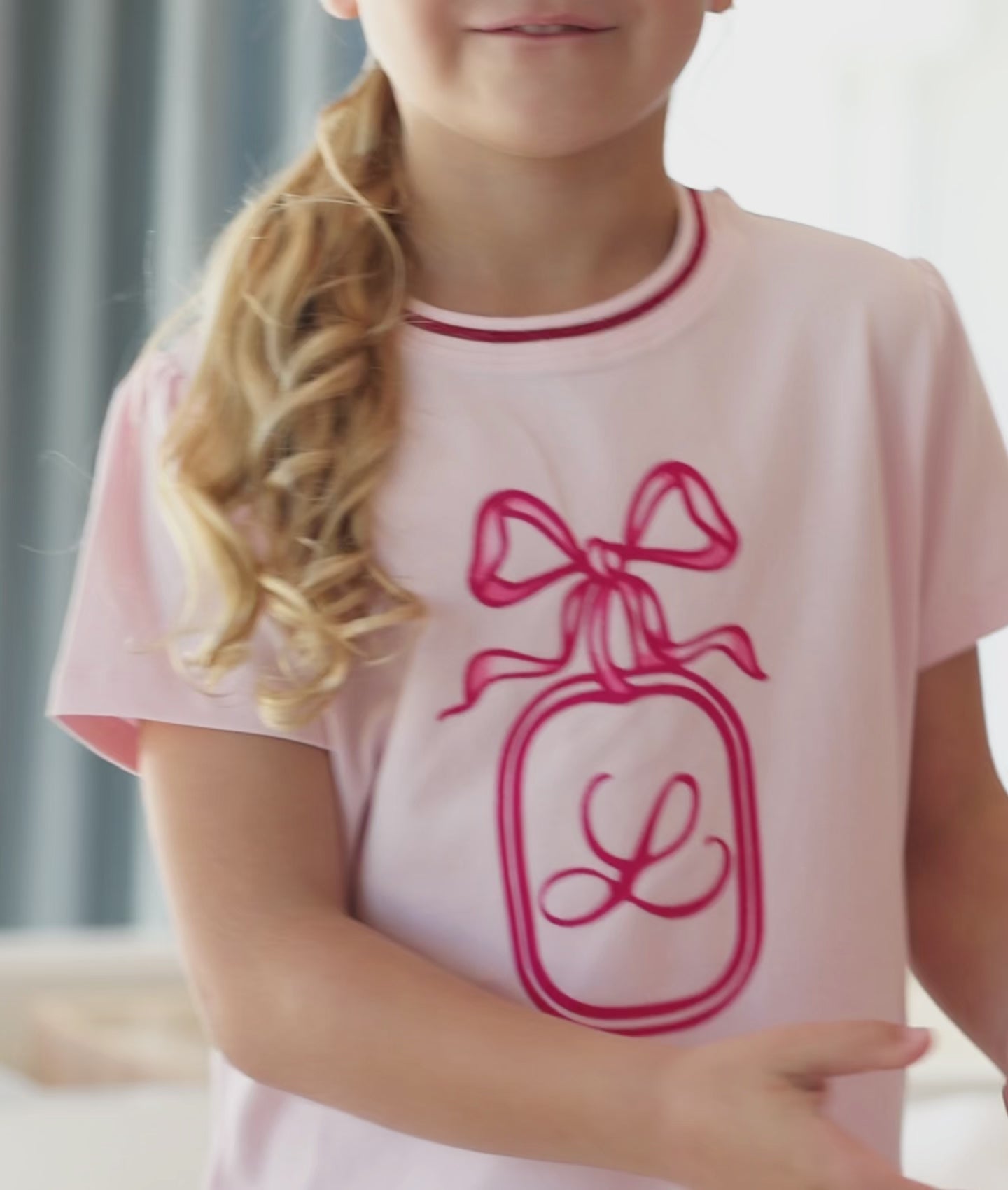 Bow Wreath Ellie T-shirt