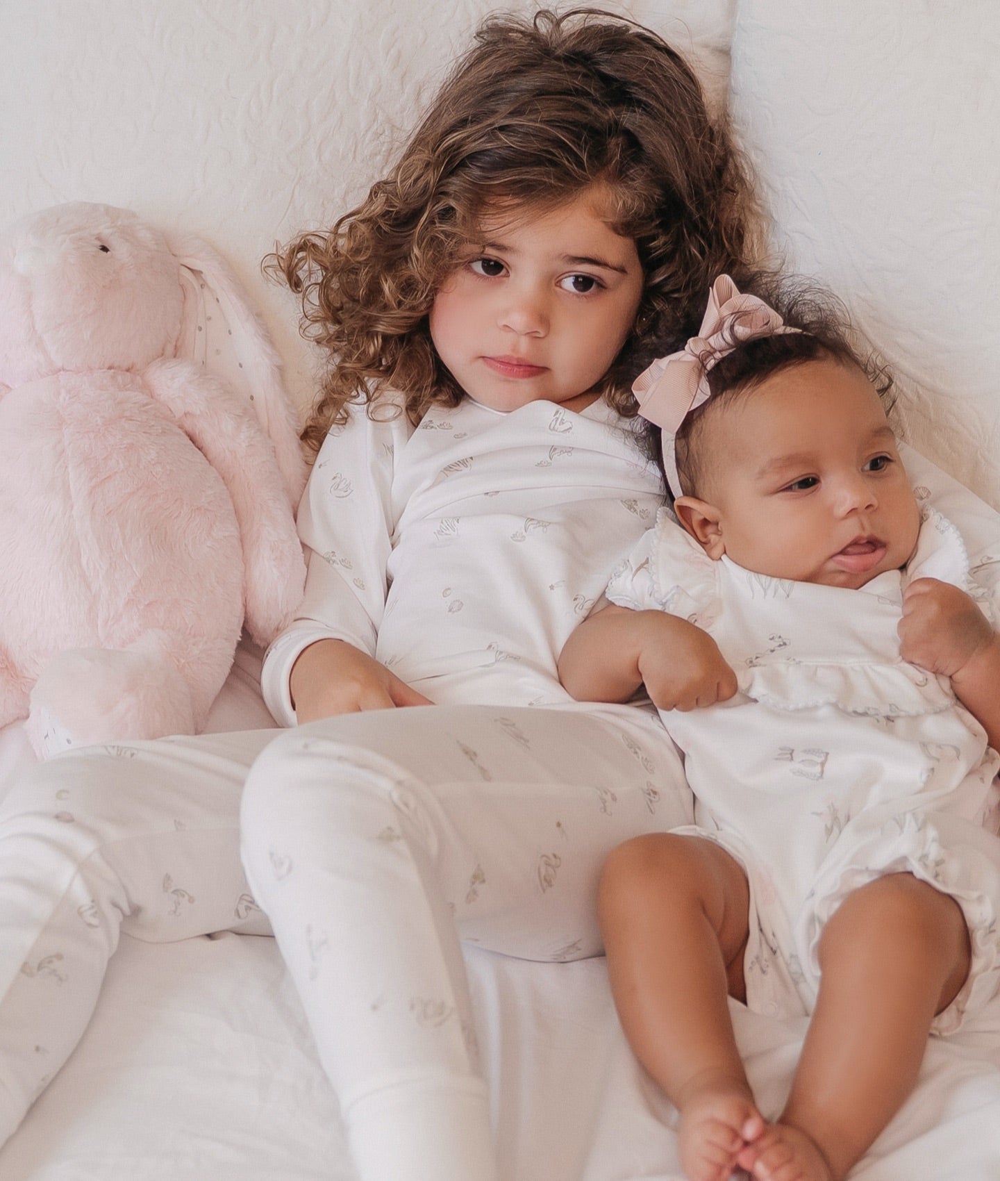 Swans 2 Piece Set